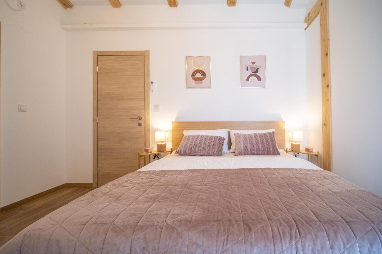 Plaški Villa Nesa - Beautiful Guest House At Continental Croatia With Outdoor Swimming Pool, Sauna And 3 Bedrooms מראה חיצוני תמונה